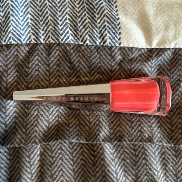 Fenty Lipstick - Unattached - Picture 1 of 2